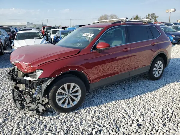 3VV2B7AX9KM105600 2019 VOLKSWAGEN TIGUAN - Image 1