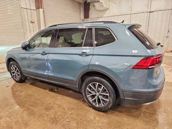3VV2B7AX9KM139536 2019 VOLKSWAGEN TIGUAN - Image 2