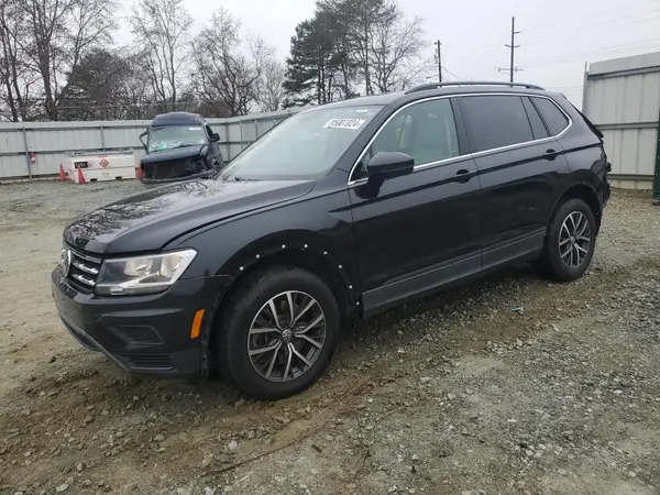 3VV2B7AX9KM200318 2019 VOLKSWAGEN TIGUAN - Image 1