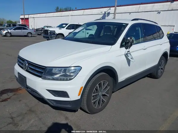 3VV2B7AX9LM009662 2020 VOLKSWAGEN TIGUAN - Image 2