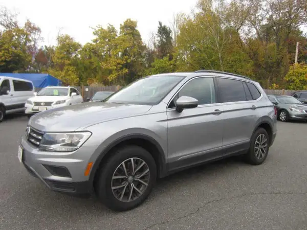 3VV2B7AX9LM020855 2020 VOLKSWAGEN TIGUAN - Image 2