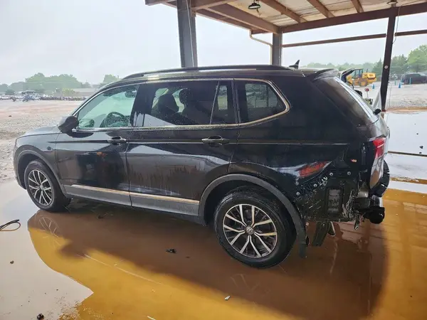 3VV2B7AX9LM065097 2020 VOLKSWAGEN TIGUAN - Image 2