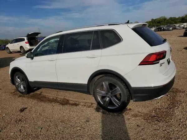 3VV2B7AX9LM076567 2020 VOLKSWAGEN TIGUAN - Image 2