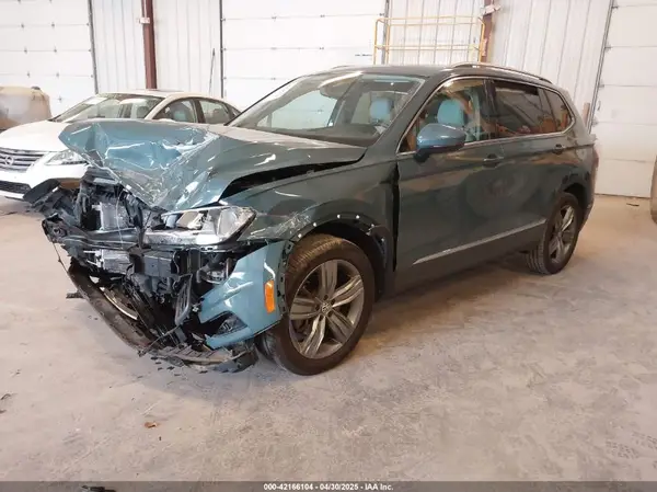 3VV2B7AX9LM078125 2020 VOLKSWAGEN TIGUAN - Image 2