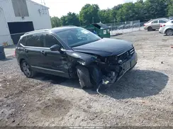 3VV2B7AX9LM078772 2020 VOLKSWAGEN TIGUAN