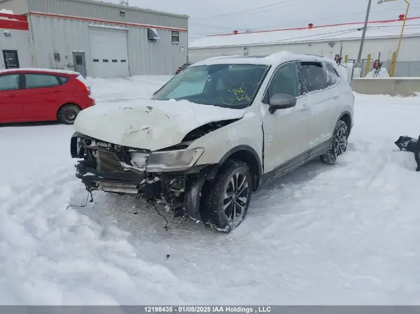 3VV2B7AX9LM114878 2020 VOLKSWAGEN TIGUAN - Image 2