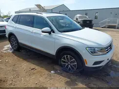 3VV2B7AX9LM128389 2020 VOLKSWAGEN TIGUAN