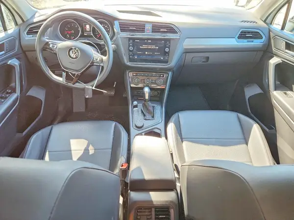 3VV2B7AX9LM130210 2020 VOLKSWAGEN TIGUAN - Image 8