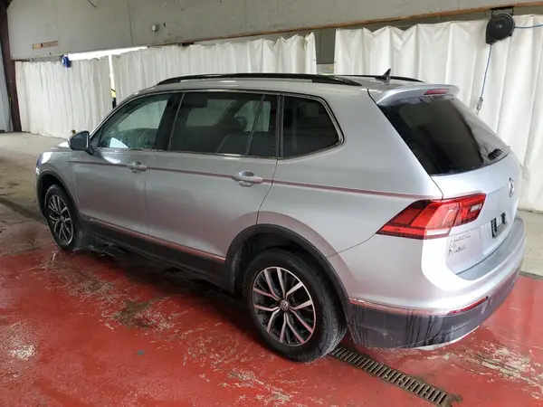 3VV2B7AX9LM149694 2020 VOLKSWAGEN TIGUAN - Image 2