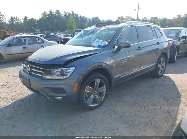 3VV2B7AX9MM015804 2021 VOLKSWAGEN TIGUAN - Image 2