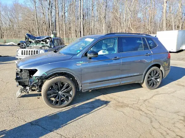 3VV2B7AX9MM024308 2021 VOLKSWAGEN TIGUAN - Image 1