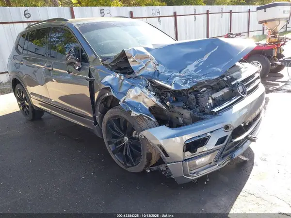 3VV2B7AX9MM089188 2021 VOLKSWAGEN TIGUAN - Image 1