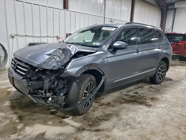 3VV2B7AX9MM091233 2021 VOLKSWAGEN TIGUAN - Image 1