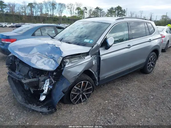 3VV2B7AX9MM135540 2021 VOLKSWAGEN TIGUAN - Image 2
