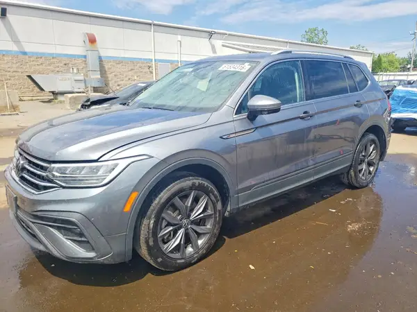 3VV2B7AX9NM015786 2022 VOLKSWAGEN TIGUAN - Image 1