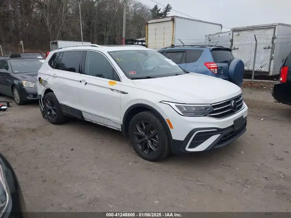 3VV2B7AX9NM029204 2022 VOLKSWAGEN TIGUAN - Image 1