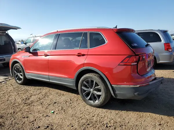 3VV2B7AX9NM091024 2022 VOLKSWAGEN TIGUAN - Image 2