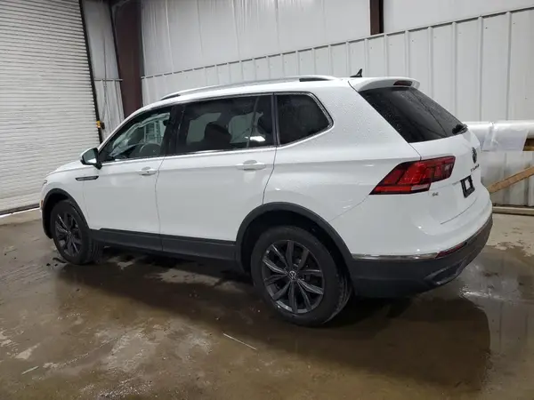 3VV2B7AX9NM106198 2022 VOLKSWAGEN TIGUAN - Image 2