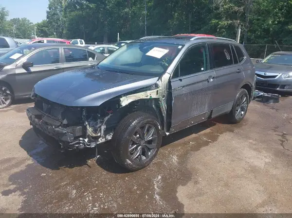 3VV2B7AX9NM172234 2022 VOLKSWAGEN TIGUAN - Image 2