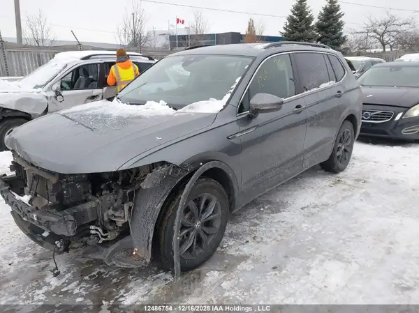 3VV2B7AX9RM034179 2024 VOLKSWAGEN TIGUAN - Image 2