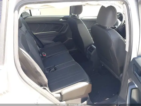 3VV2B7AX9RM034389 2024 VOLKSWAGEN TIGUAN - Image 8
