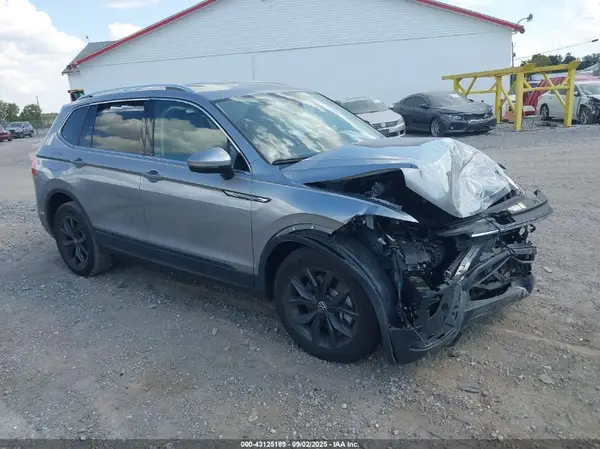 3VV2B7AX9RM107602 2024 VOLKSWAGEN TIGUAN - Image 1