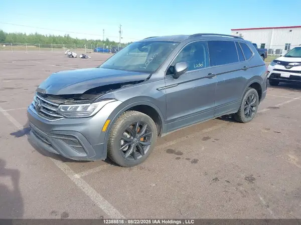 3VV2B7AX9RM132581 2024 VOLKSWAGEN TIGUAN - Image 2