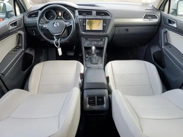 3VV2B7AXXJM009697 2018 VOLKSWAGEN TIGUAN - Image 8