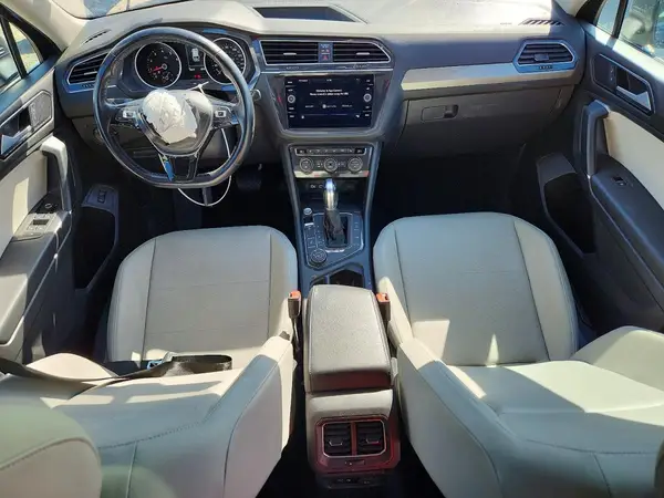 3VV2B7AXXJM014771 2018 VOLKSWAGEN TIGUAN - Image 8
