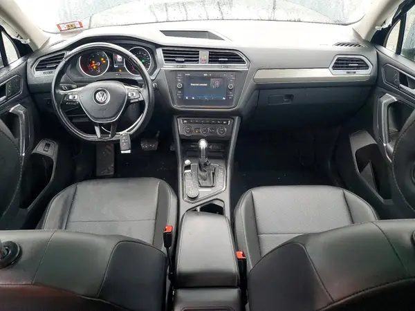 3VV2B7AXXJM055398 2018 VOLKSWAGEN TIGUAN - Image 8
