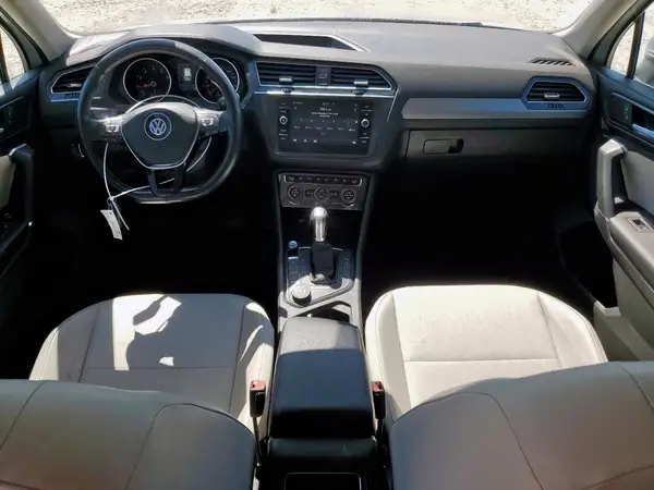 3VV2B7AXXJM055630 2018 VOLKSWAGEN TIGUAN - Image 8