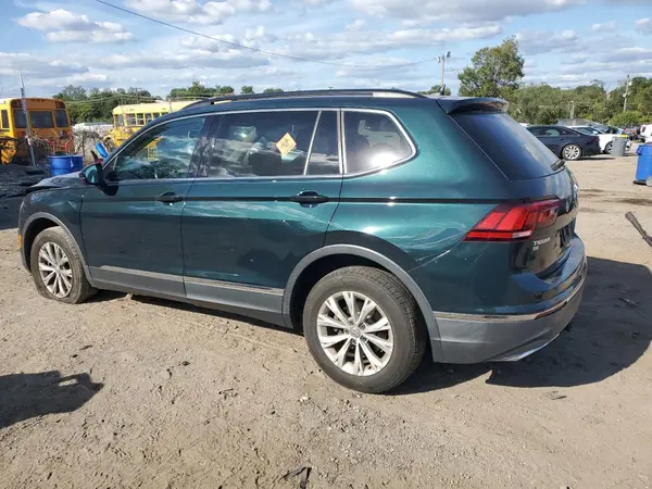 3VV2B7AXXJM055918 2018 VOLKSWAGEN TIGUAN - Image 2
