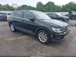 3VV2B7AXXJM067745 2018 VOLKSWAGEN TIGUAN
