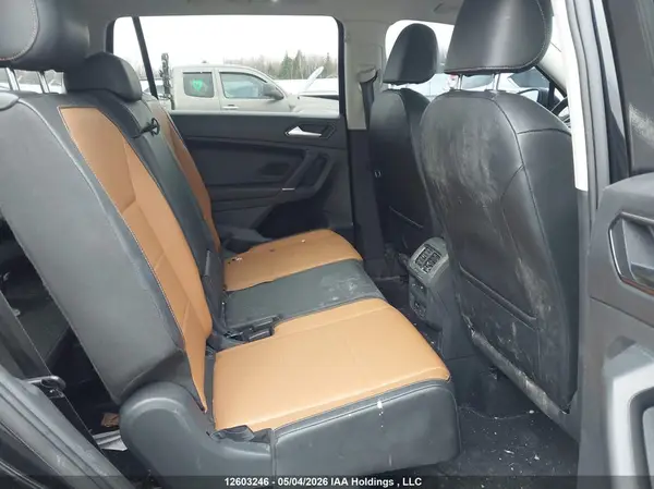 3VV2B7AXXJM082889 2018 VOLKSWAGEN TIGUAN - Image 8