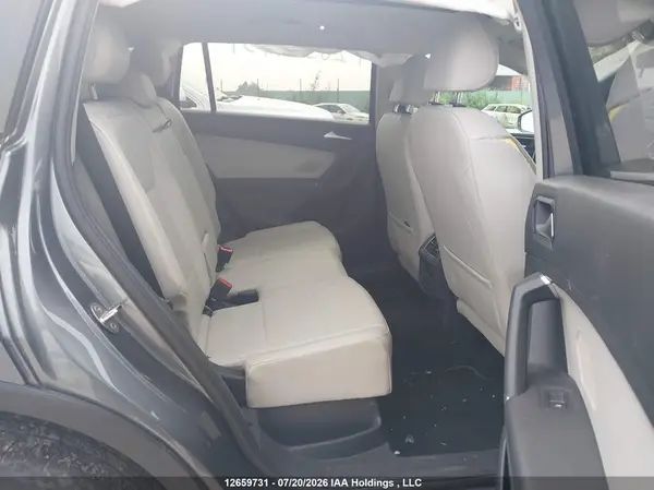 3VV2B7AXXJM088207 2018 VOLKSWAGEN TIGUAN - Image 8