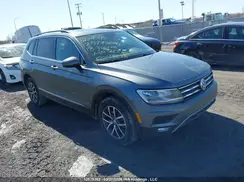 3VV2B7AXXJM103613 2018 VOLKSWAGEN TIGUAN