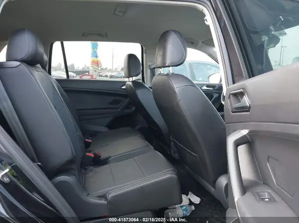 3VV2B7AXXJM107452 2018 VOLKSWAGEN TIGUAN - Image 8