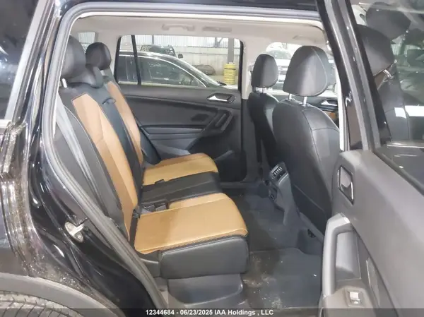 3VV2B7AXXJM118807 2018 VOLKSWAGEN TIGUAN - Image 8