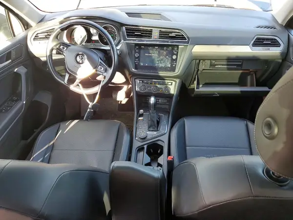 3VV2B7AXXJM133193 2018 VOLKSWAGEN TIGUAN - Image 8