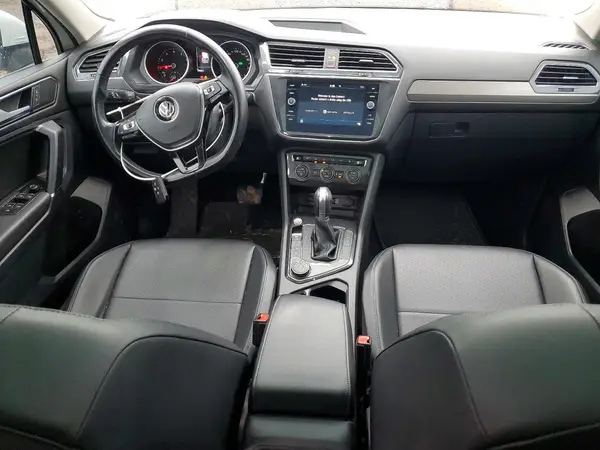 3VV2B7AXXJM150334 2018 VOLKSWAGEN TIGUAN - Image 8