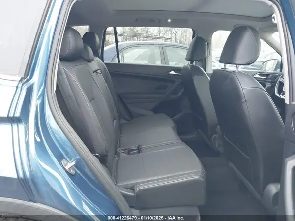 3VV2B7AXXJM150737 2018 VOLKSWAGEN TIGUAN - Image 8