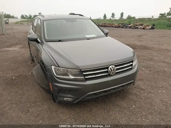 3VV2B7AXXJM158000 2018 VOLKSWAGEN TIGUAN - Image 1