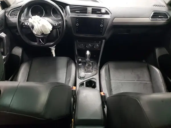 3VV2B7AXXJM159910 2018 VOLKSWAGEN TIGUAN - Image 8