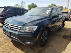 3VV2B7AXXJM162953 2018 VOLKSWAGEN TIGUAN