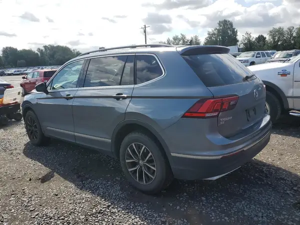 3VV2B7AXXJM217272 2018 VOLKSWAGEN TIGUAN - Image 2