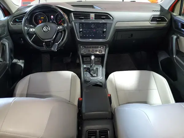 3VV2B7AXXJM220365 2018 VOLKSWAGEN TIGUAN - Image 8