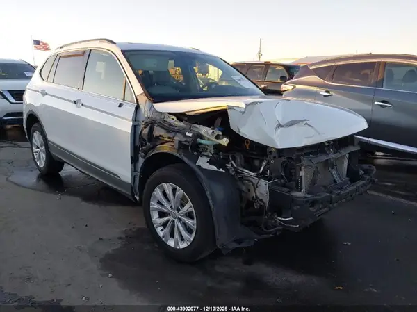 3VV2B7AXXKM015632 2019 VOLKSWAGEN TIGUAN - Image 1