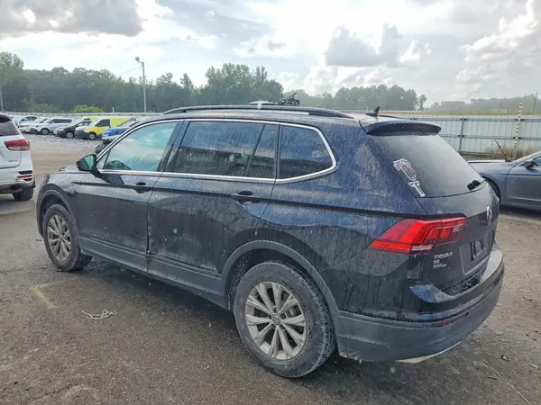 3VV2B7AXXKM023505 2019 VOLKSWAGEN TIGUAN - Image 2