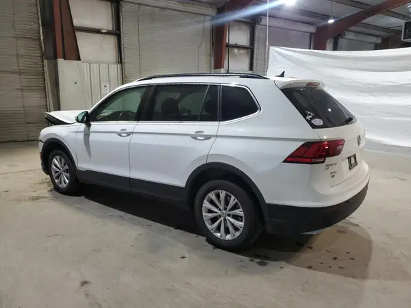 3VV2B7AXXKM034262 2019 VOLKSWAGEN TIGUAN - Image 2