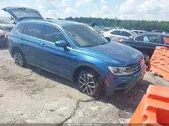 3VV2B7AXXKM043995 2019 VOLKSWAGEN TIGUAN